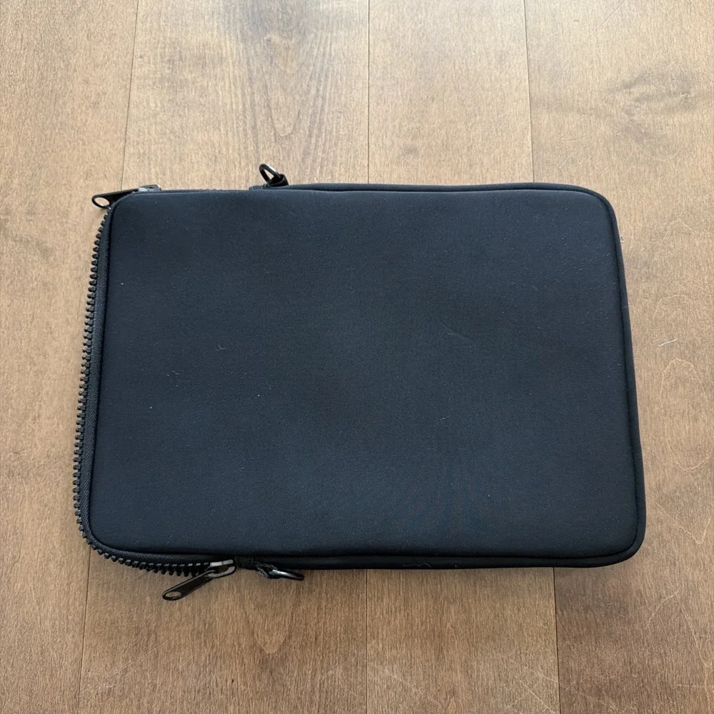 Dagne Dover Padded Laptop Sleeve Black Zipper Minimalist Used No Strap